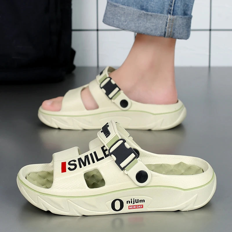 2025 Men’s Massage Slippers – Indoor/Outdoor Comfortable Slides | شباشب تدليك رجالي 2025 – مريحة للاستخدام الداخلي والخارجي