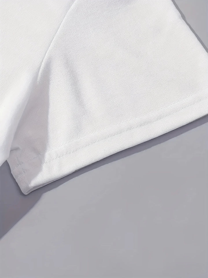 Finger Heart Print Women’s T-Shirt – Short Sleeve, Crew Neck | تي شيرت نسائي بطبعة قلب بالأصابع – كم قصير، ياقة مستديرة